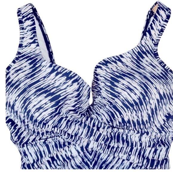 MIRACLESUIT Women Silver Shores Escape Underwire One-Piece Swimsuit Criss Cross - Picture 6 of 16